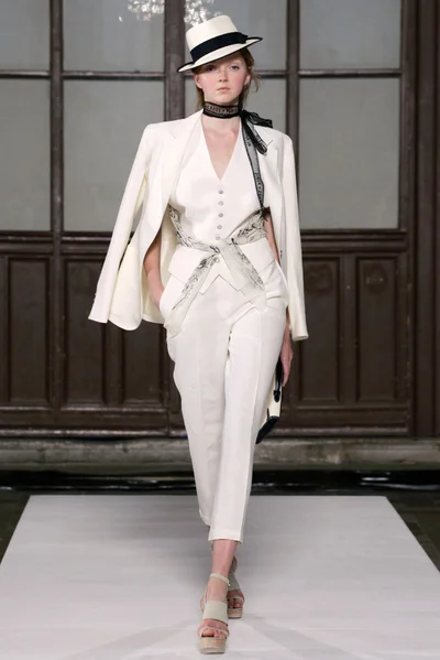 Look 2
